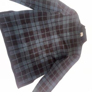 Anne Klein women’s Dark Plaid Crewneck Sweater